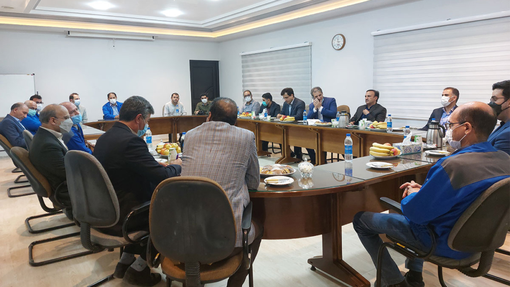 بازدید از کارخانه چینی‌کُرد، بزرگترین کارخانه چینی بهداشتی ایران