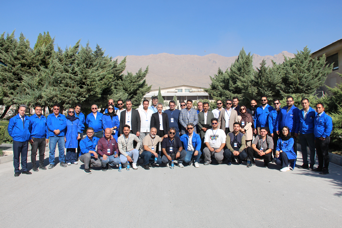 گردهمایی کانال فروش چینی‌کُرد کرمانشاه