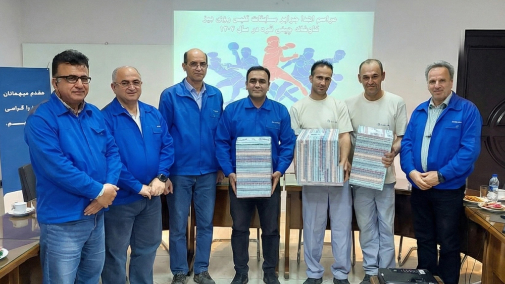 فینال مسابقات تنیس روی میز کارخانه چینیکُرد